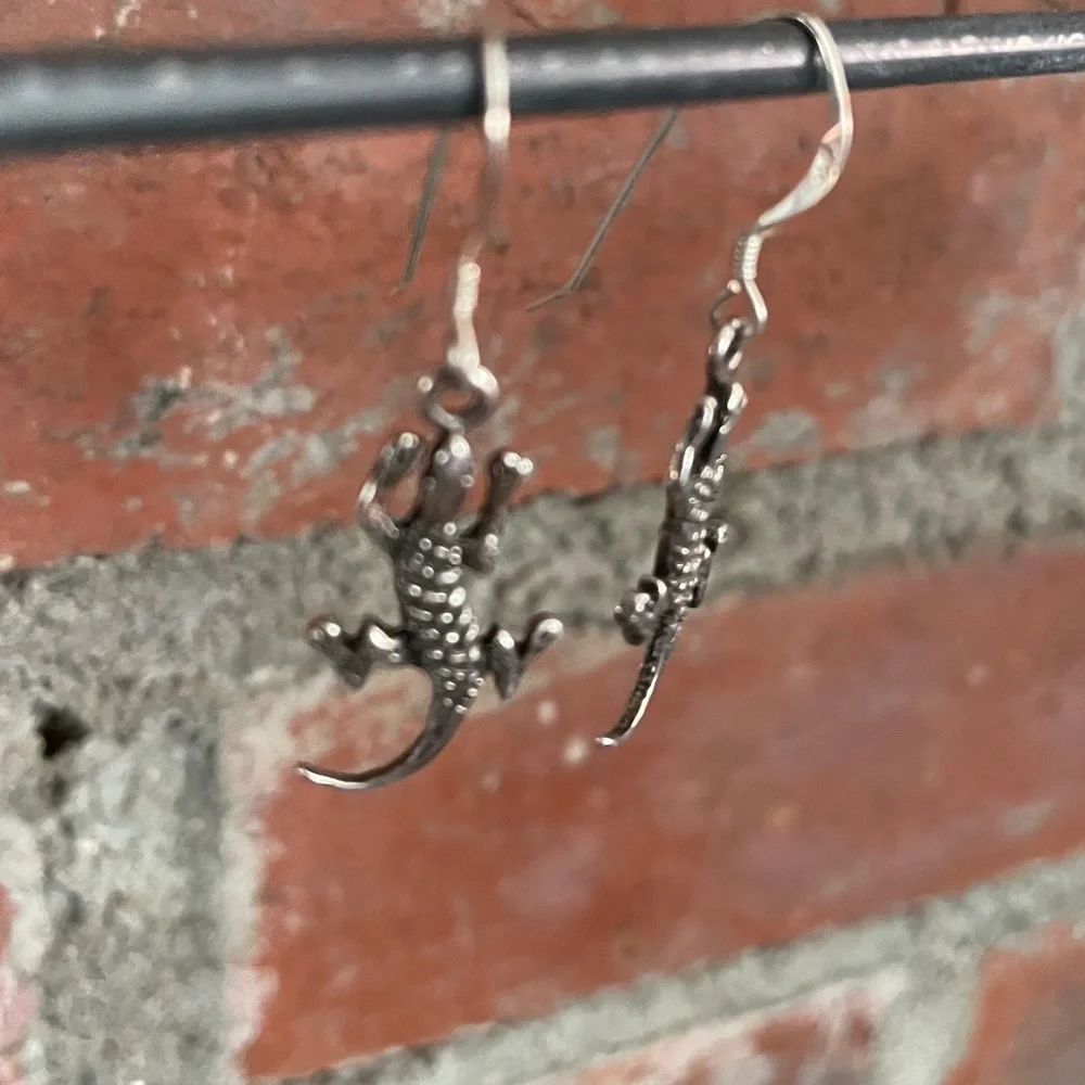 Southwest Gecko Dangle Sterling Earrings Artist Marked .925 Silver